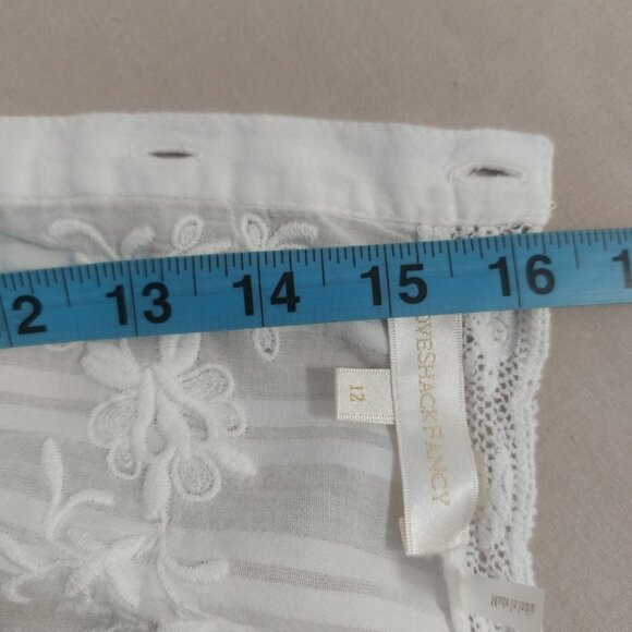 LoveShackFancy Top White 12 Long Sleeves Back Buttons Eyelet Cotton Romantic EUC - Picture 10 of 12